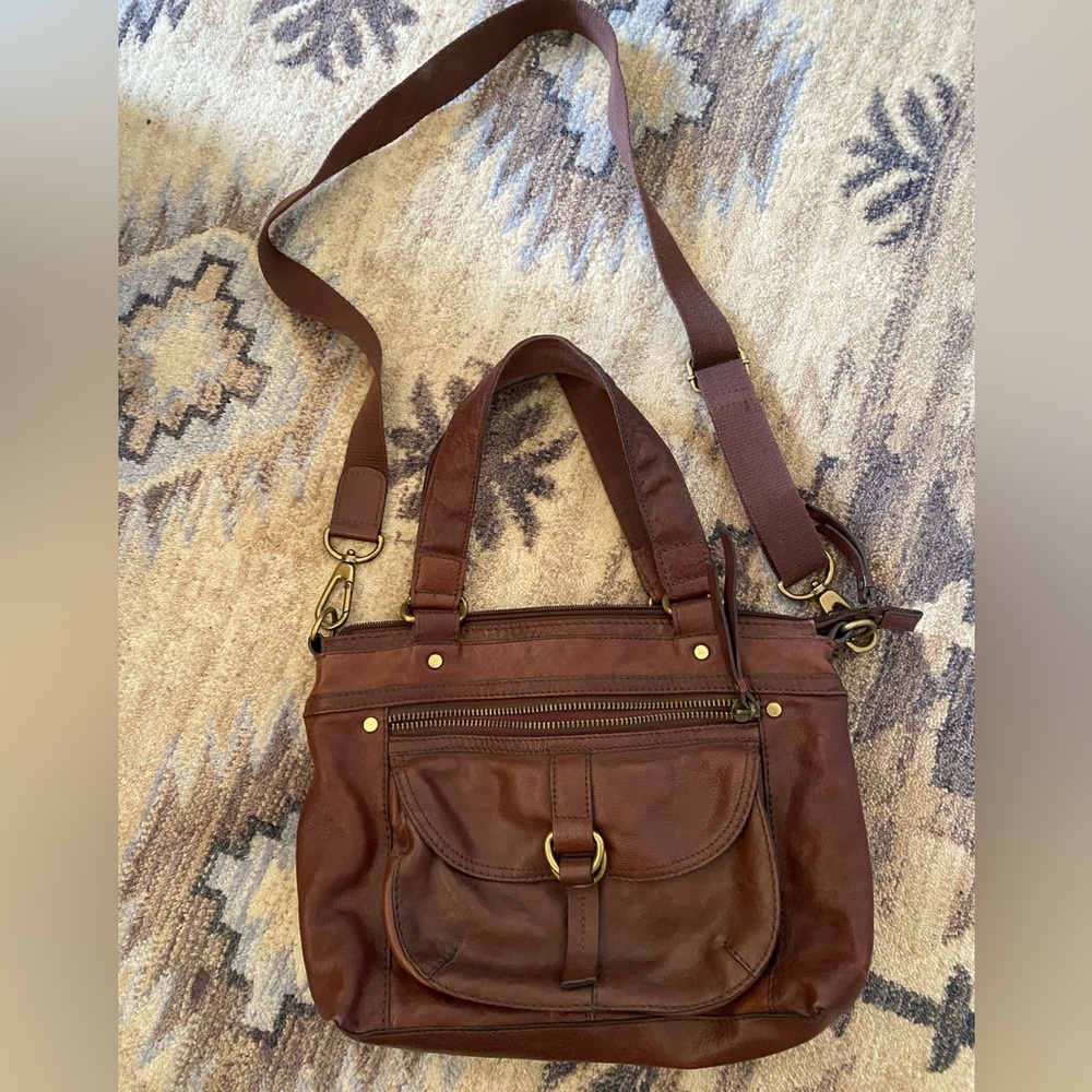 Cool Brown Leather Fossil Purse